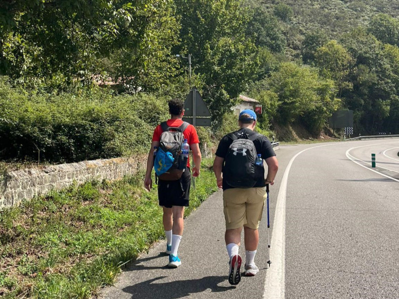Víctor y Guillermo, de camino a Covadonga