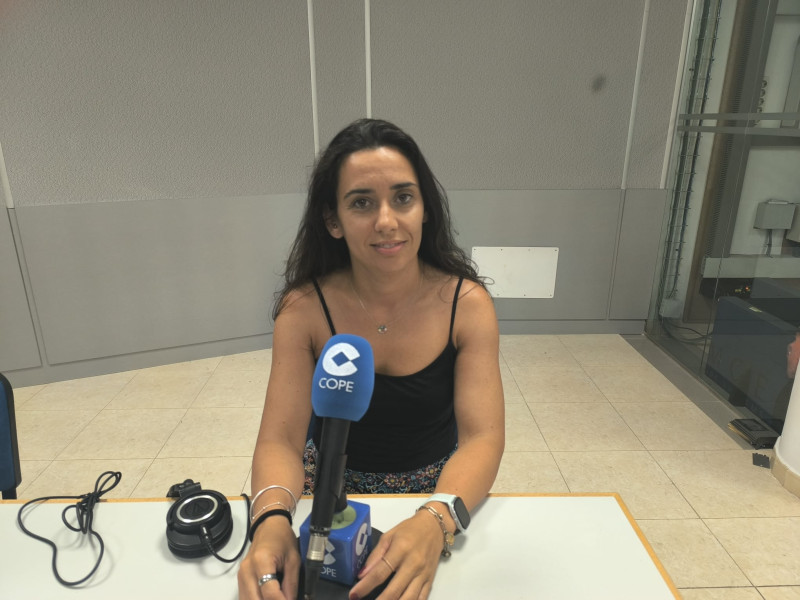 La directora de Proyecto Hombre en la provincia de León, Tania Paz, en los micrófonos de COPE