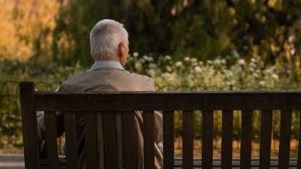 Imagen de archivo de un anciano