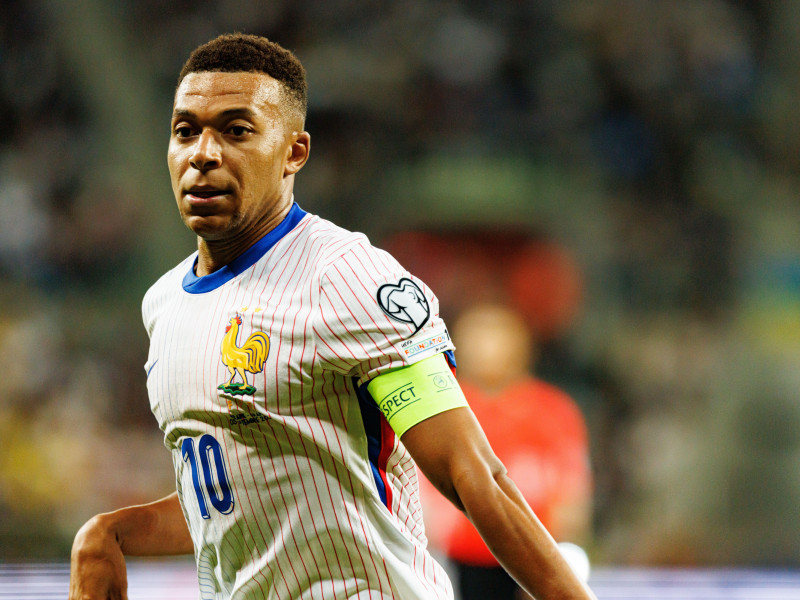 Kylian Mbappé visto durante el partido de clasificación europea para el Mundial 2026 entre las selecciones nacionales de Ucrania y Francia.