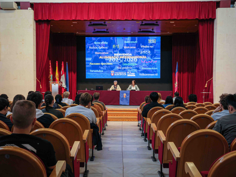Un estudiante mexicano viene a estudiar a Burgos y alucina con la modernidad de su Universidad: "Puedo literalmente tocar"