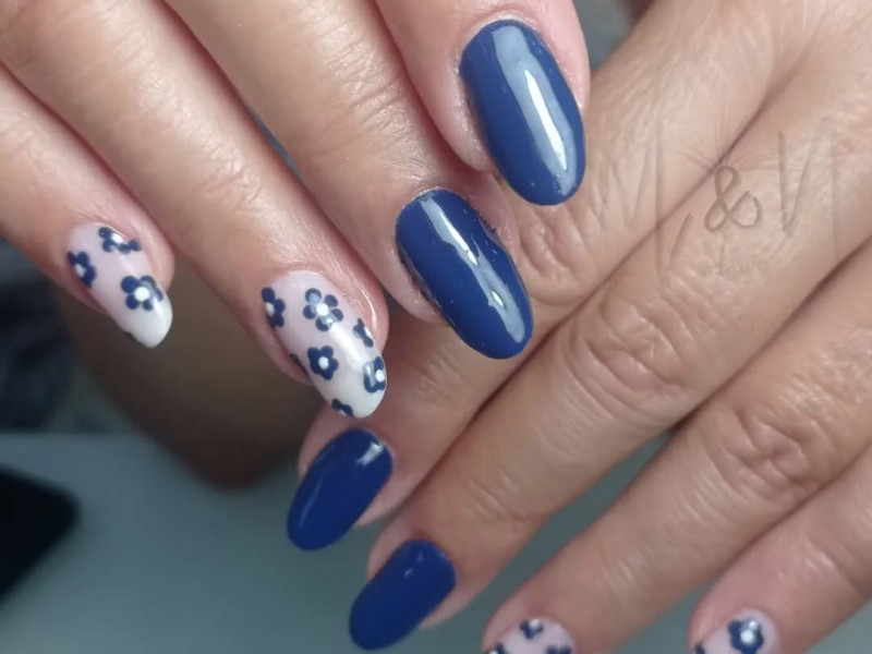 Manicura semipermanente