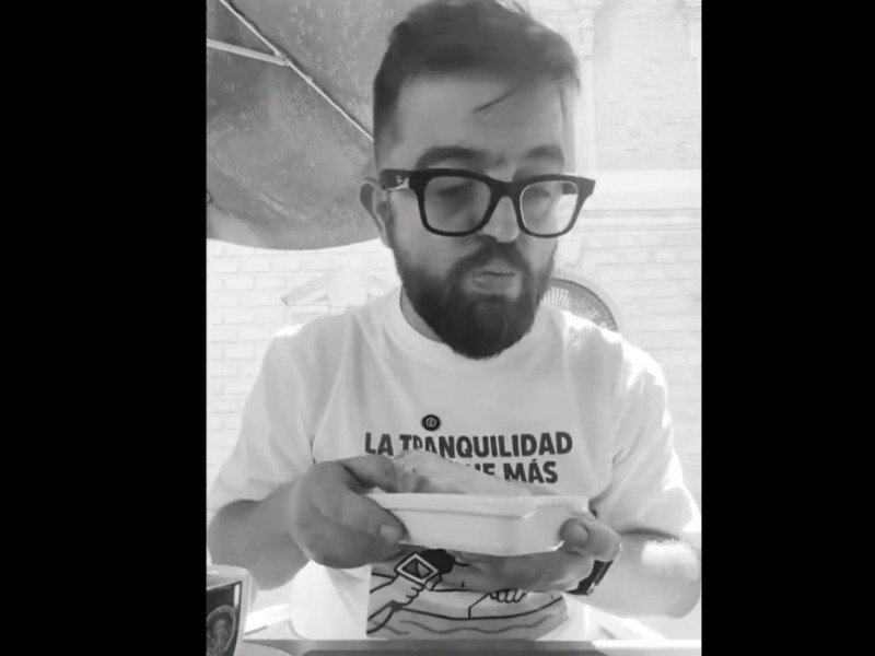 La dura crítica del popular tiktoker Cocituber a un restaurante del centro de Málaga: "Yo no me la juego"