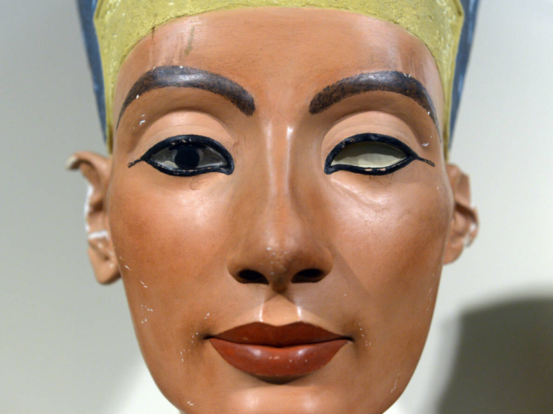 BUSTO