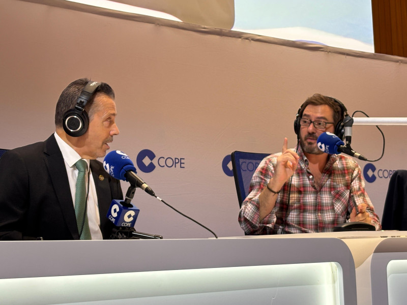 Jorge Bustos y José Esteban Capilla Romá, en 'Herrera en COPE'