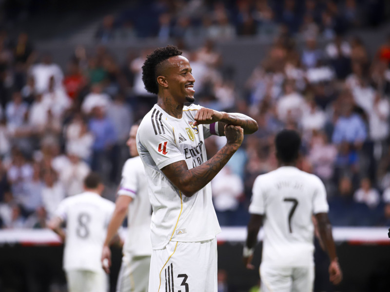 Militao celebra su gol, en el Real Madrid - Espanyol