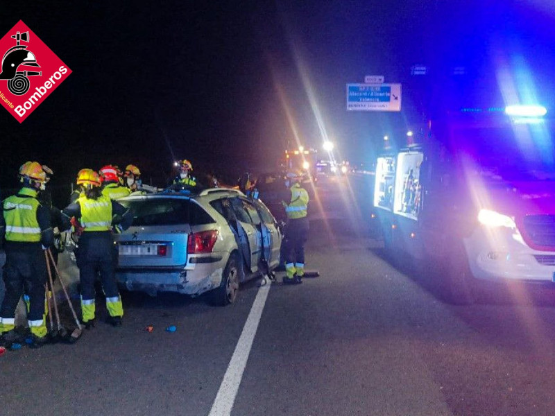 El accidente se produjo sobre las 20:30 horas de este domingo en la salida de Benissa.
