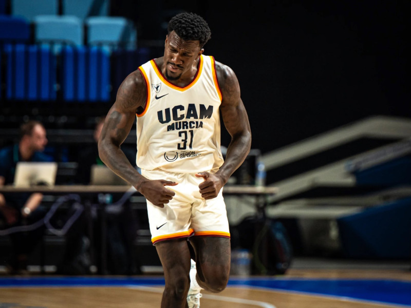 Ennis lideró al equipo cuando más le necesitaba