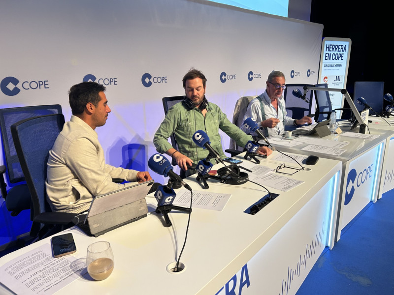 Alberto Herrera, Jorge Bustos y Carlos Herrera en Málaga