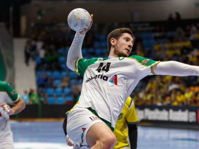 Julen Elustondo, de Balonmano Anaitasuna