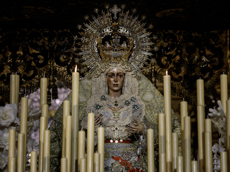 GRAFAND7831. SEVILLA, 17/04/2025.-Imagen de la Virgen de la Macarena. EFE/José Manuel Vidal