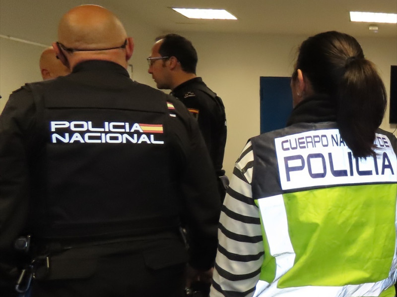 (Foto de ARCHIVO)AGentes de Policía Nacional