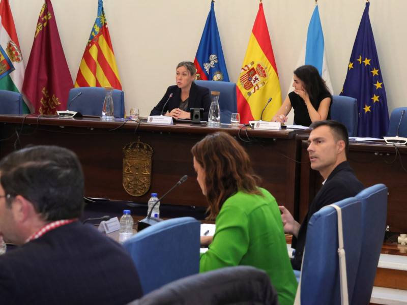 Reunión del consejo provincial de turismo para elegir a los premiados
