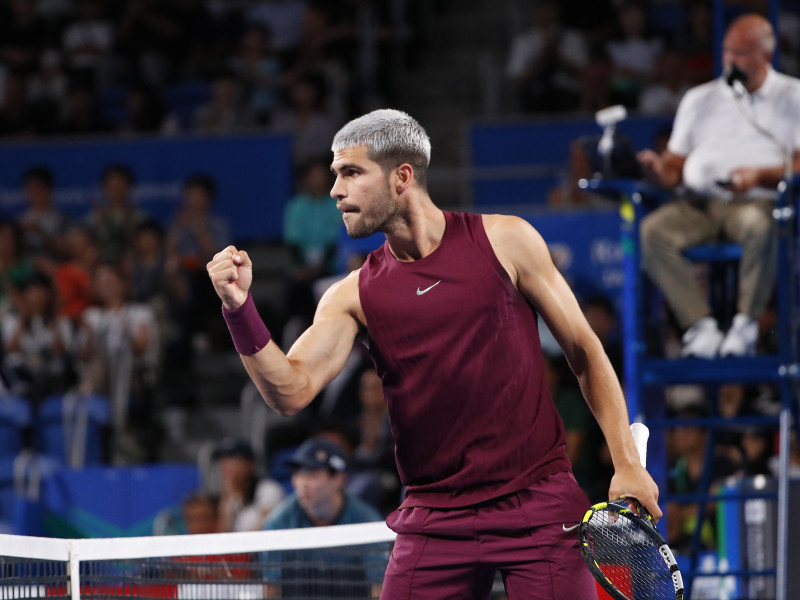 Carlos Alcaraz vuelve a unas semifinales en el torneo de Tokio.