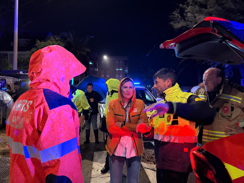 María José Catalá, presente en el dispositivo del Perelló