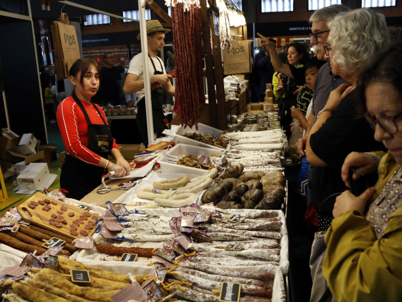 Parada d'embotits a la fira MOS de Lleida