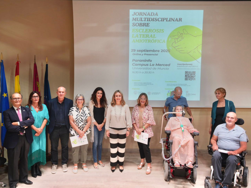 Acto de anuncio de las ayudas regionales a la asociación de ELA