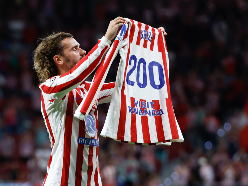 Antoine Griezmann celebra su gol 200 con el Atlético de Madrid