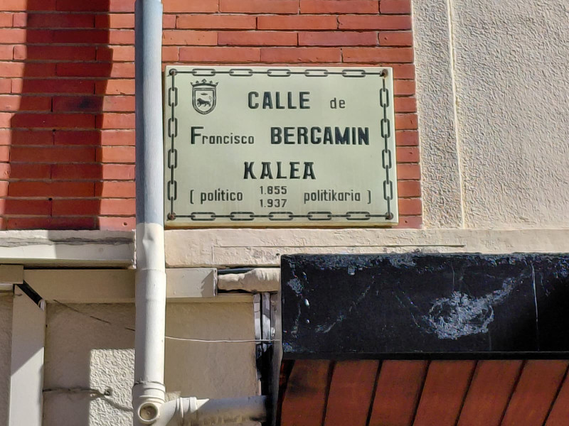 Calle Francisco Bergamín de Pamplona