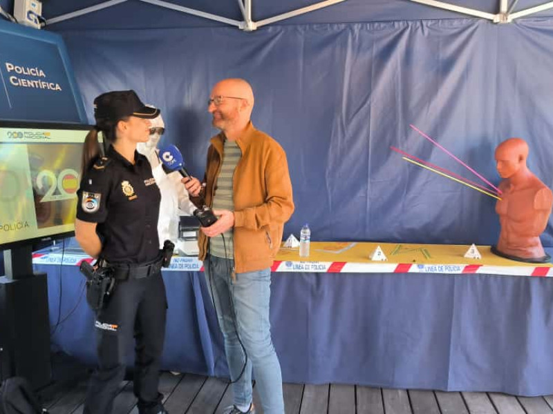 Stand de la Policía Científica