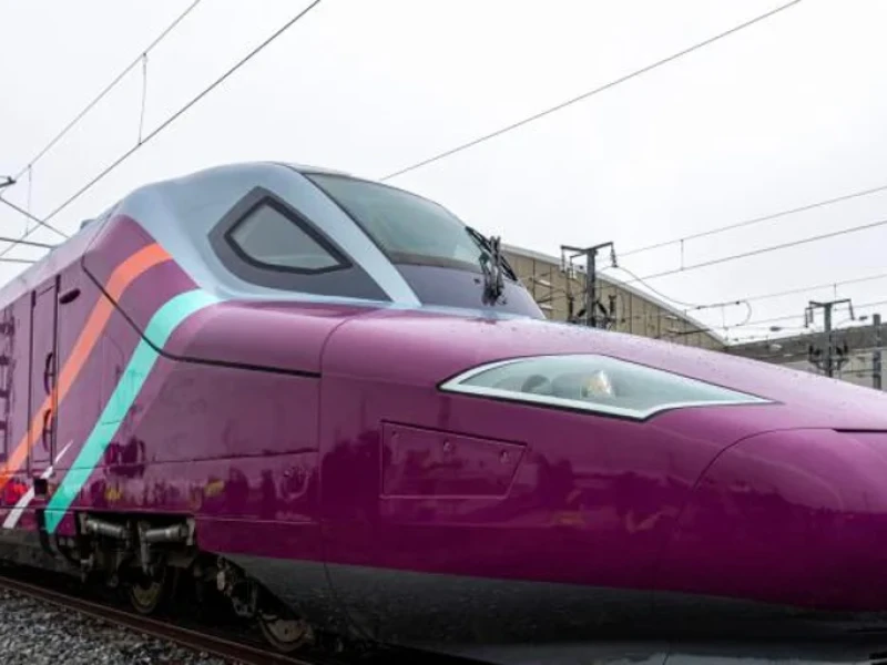 Tren de alta velocidad de la marca AVLO