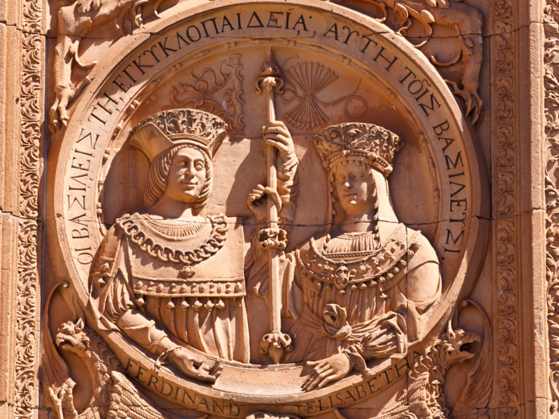 Medallón de los Reyes Católicos, Isabel y Fernando, en la Universidad de Salamanca