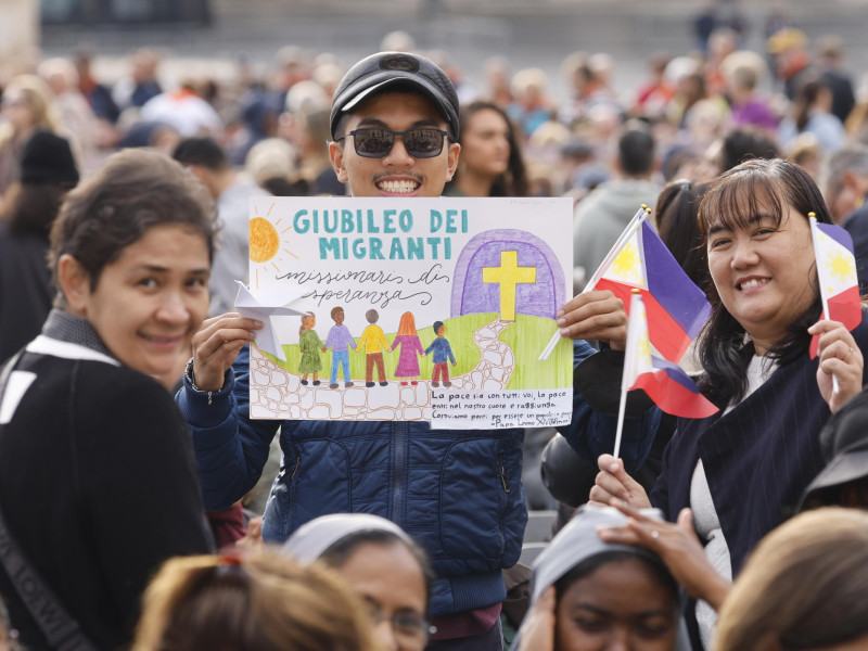 Santa misa presidida por el Santo Padre León XIV en el marco del Jubileo de los Migrantes y del Mundo Misionero, domingo 5 de octubre de 2025