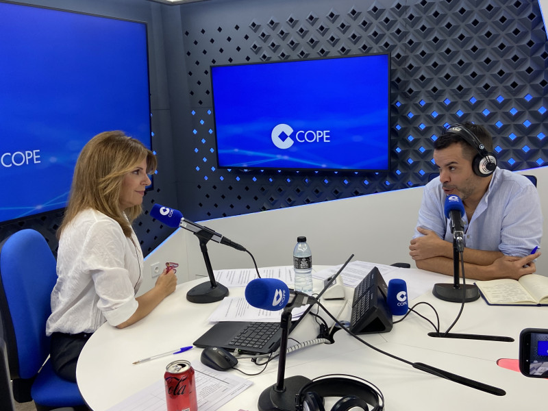 Pilar García Muñiz y José María Camarero