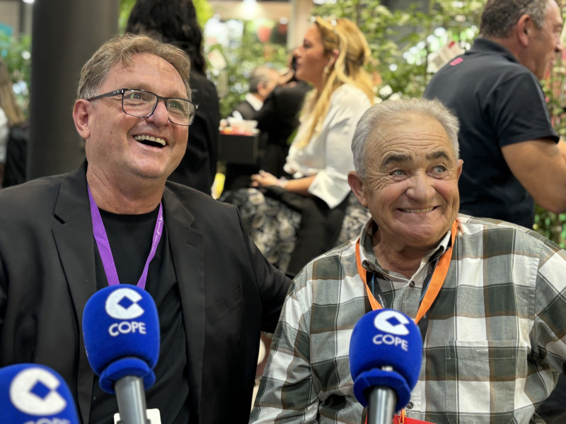 Antonio Moles y Manuel Bueno, en COPE: "Que tengan en cuenta la voz de los agricultores". "Lo que no se conoce parece que no existe"