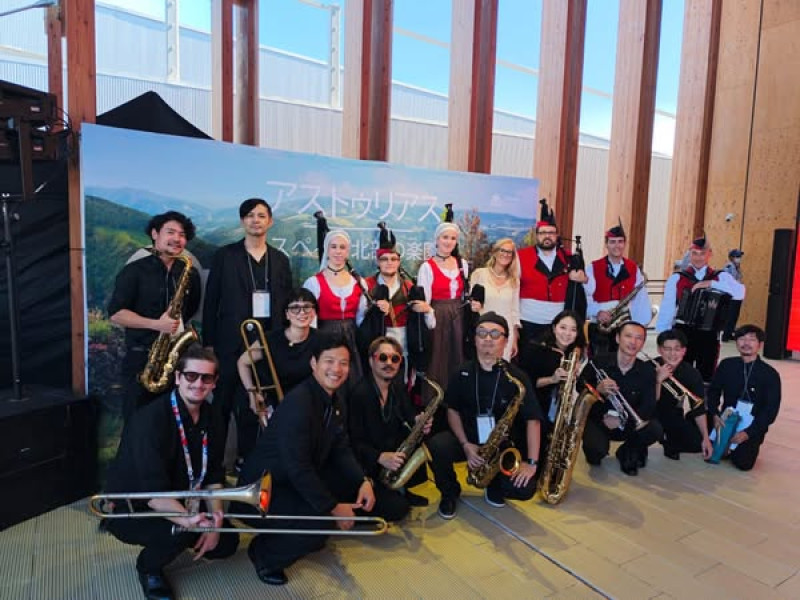Integrantes de la Banda de Gaitas Villa de Gijón