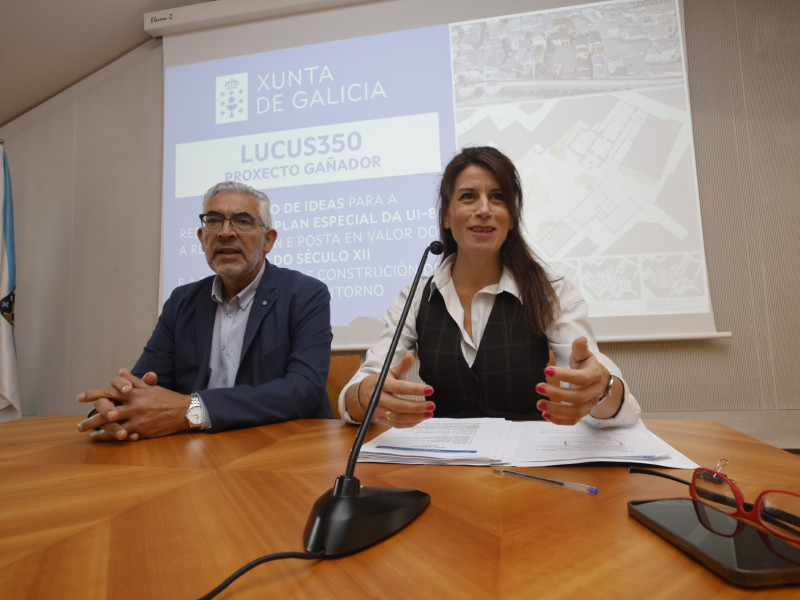 El alcalde de Lugo, Miguel Fernández, y la conselleira, María Martínez Allegue, mostraron buena sintonía durante la presentación
