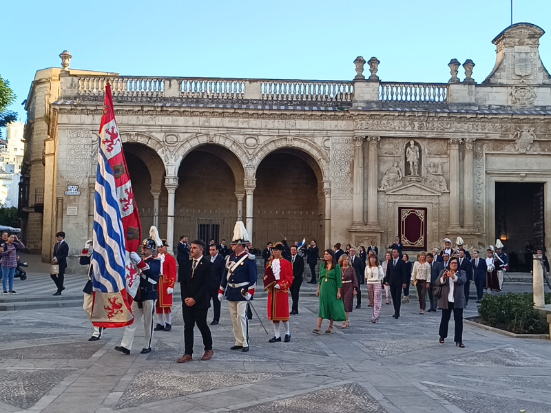 Pendón de Jerez trasladado a San Dionisio desde el Cabildo Antiguo