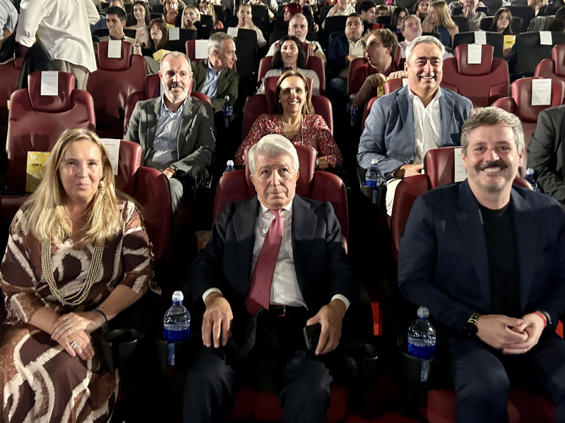 Victoria Barderas, Enrique Cerezo y Mariano de Paco