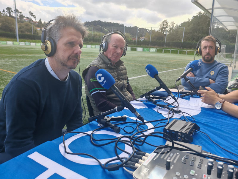 Nacho Nuevo, Muñiz e Isaac Marquínez durante el programa Deportes COPE Asturias