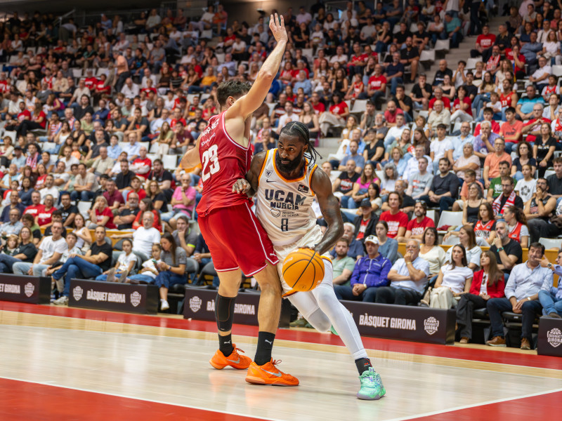 UCAM CB sigue sumando