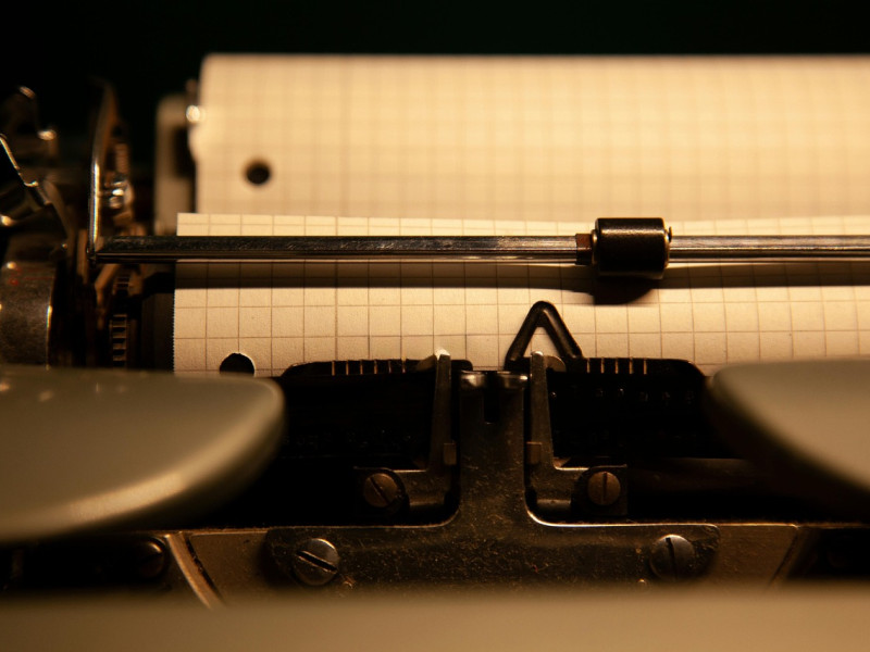 Stephen King escribía sus primeras obras en una máquina de escribir
