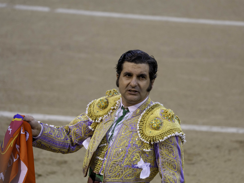 Morante de la Puebla durante su faena en la plaza de toros de Las Ventas, a 12 de octubre de 2025, en Madrid (España)