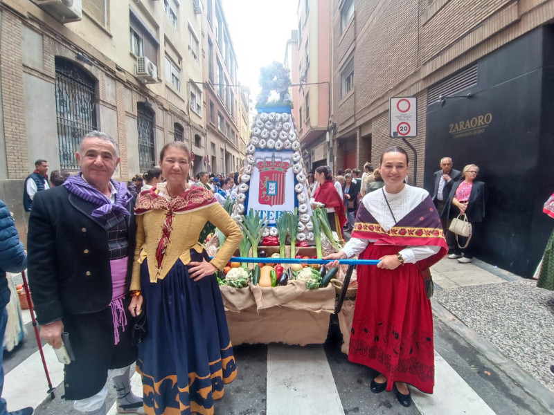 Los grupos aragoneses también participan en la Ofrenda