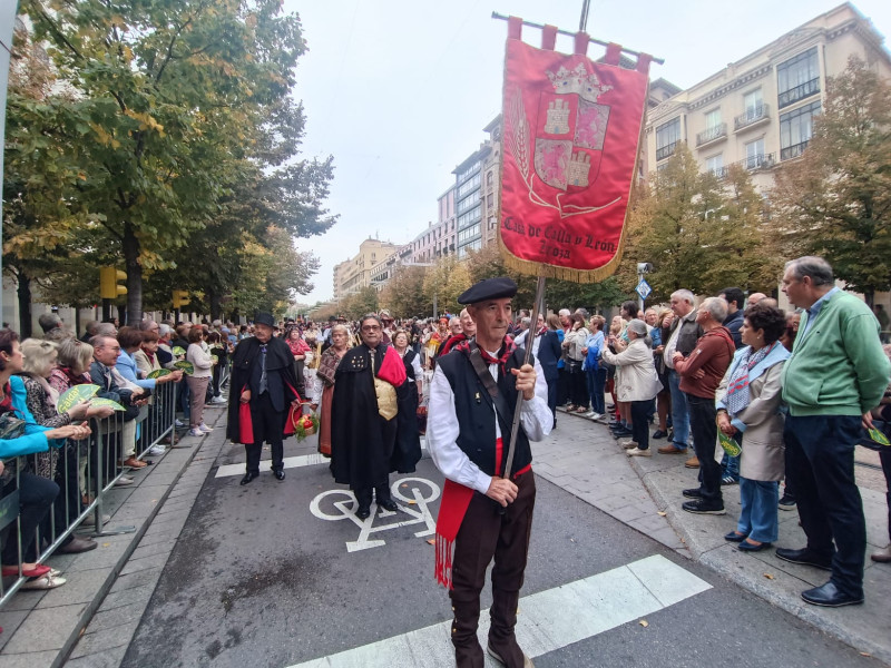 Así desfilaba la Casa de Castilla León en la Ofrenda