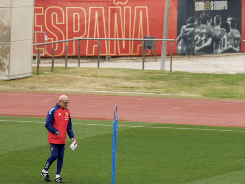 Luis de la Fuente en el entrenamiento de la Selección Española