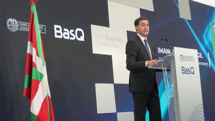 Imanol Pradales en la inauguración del superordenador cuántico de IBM en San Sebastián
