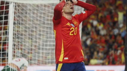 Pedri durante el España vs Bulgaria