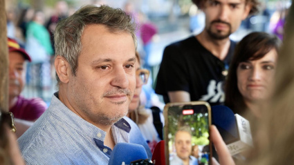 El tío de la menor que se quitó la vida en Sevilla tras acoso escolar, Isaac Villar