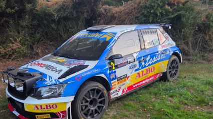 O coche de Alberto Meira xa non puido seguir