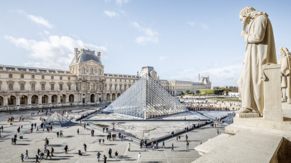 Museo del Louvre de París (Francia)