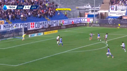 Nico Paz dispara a portería para hacer el segundo tanto del partido ante la Juve.