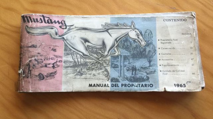 Manual del propietario, en español, del Ford Mustang del 65