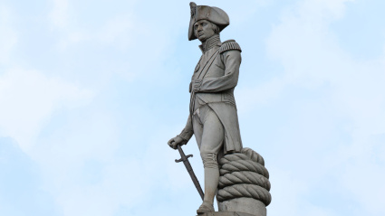 Columna de Nelson, monumento dedicado al almirante inglés en la plaza de Trafalgar