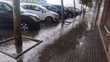 Lluvia en la avenida del Ejército, este martes