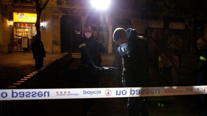 Agentes de los Mossos, el sábado en el lugar de los hechos en 2020